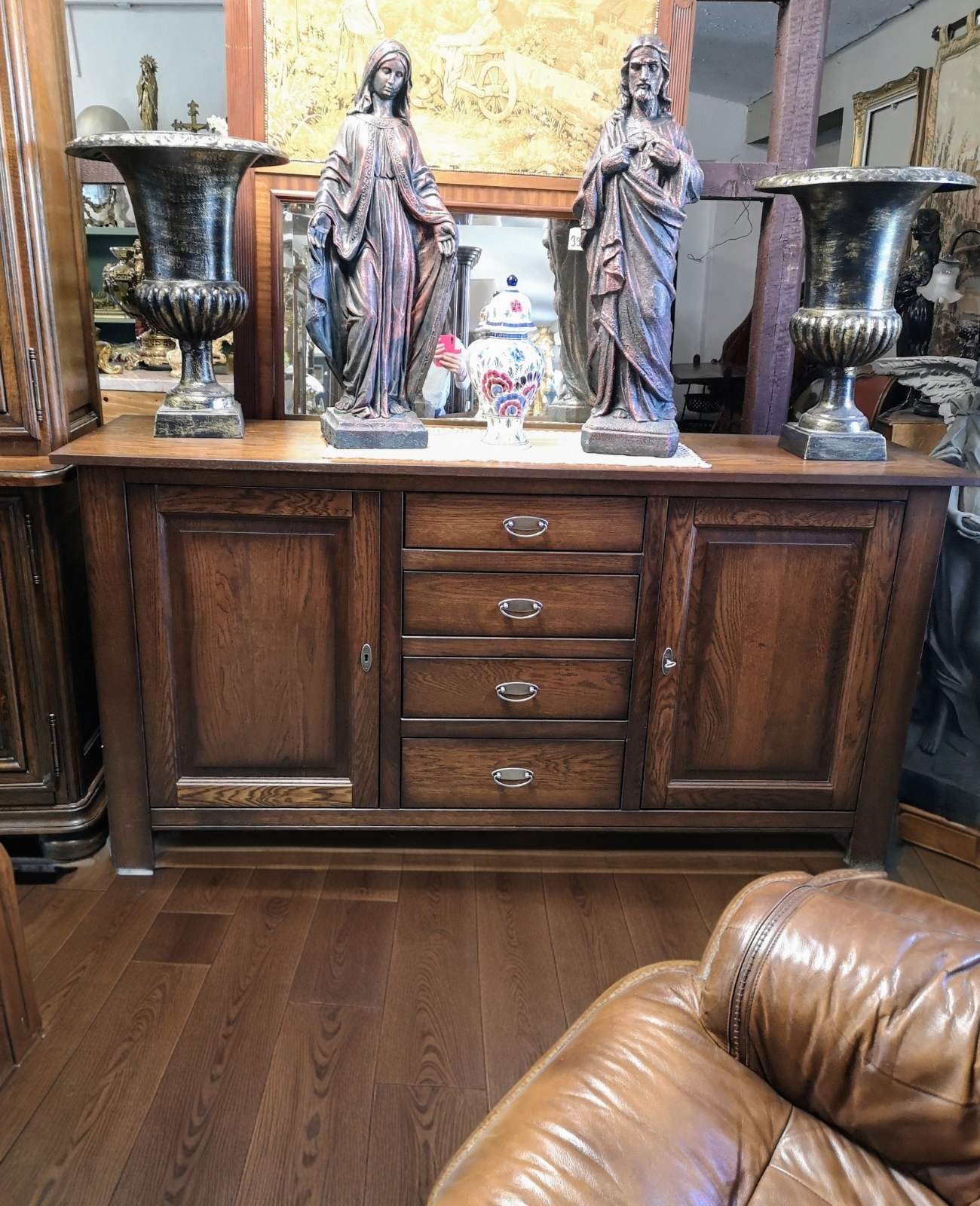 IMG-daa9c35a31cc048de2b3e07f143a1793-V